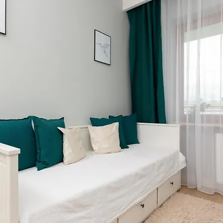 Mokotow Two-bedroom By Renters *